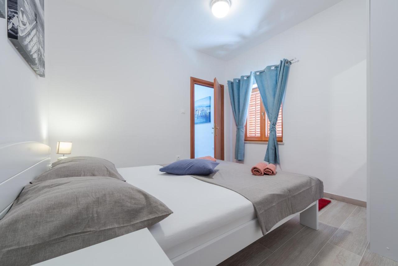 Ivy'S Cozy Corner Apartment Dubrovnik Exterior photo